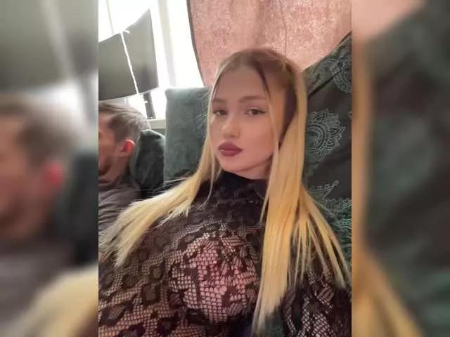 -The-sweet-couple- on BongaCams 
