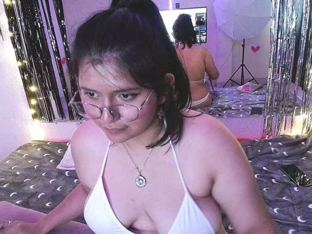 1sarah on BongaCams 