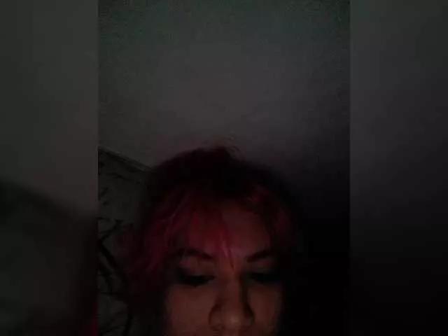 6curvyhot9 on BongaCams 