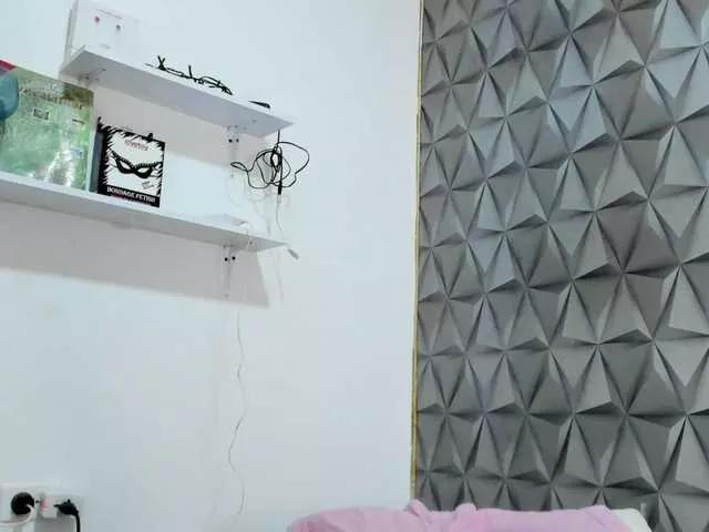 6curvyhot9 on BongaCams 