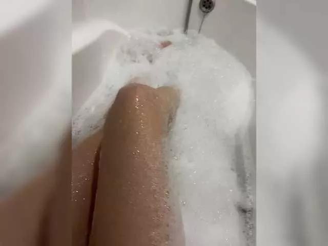 aleksandra-lis-1998 on BongaCams 