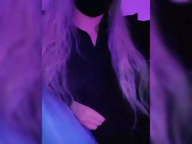 Alicekitty on BongaCams 