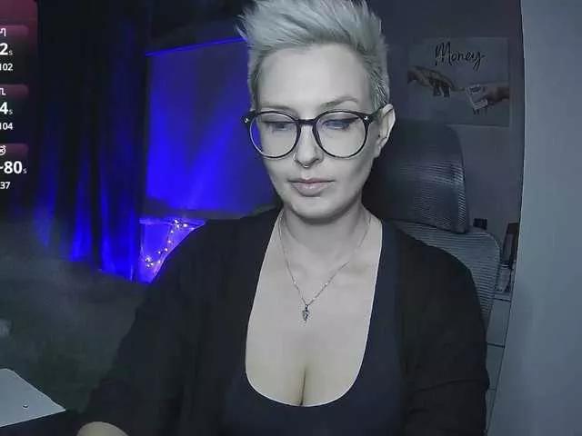 AlikBlack on BongaCams 