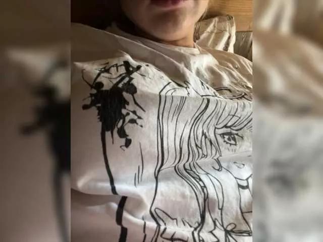 AlisaKisa555 on BongaCams 