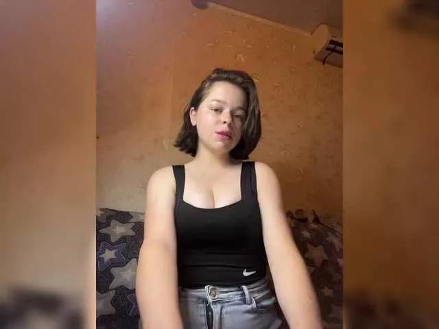 AlissaK on BongaCams