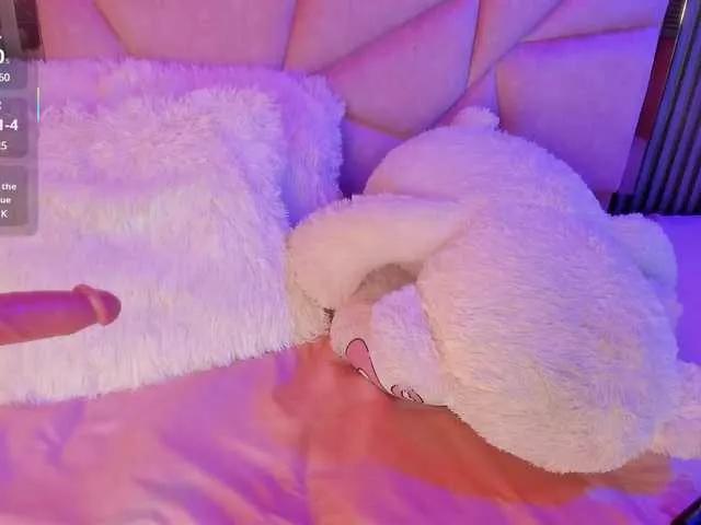 AlisseMiller on BongaCams 