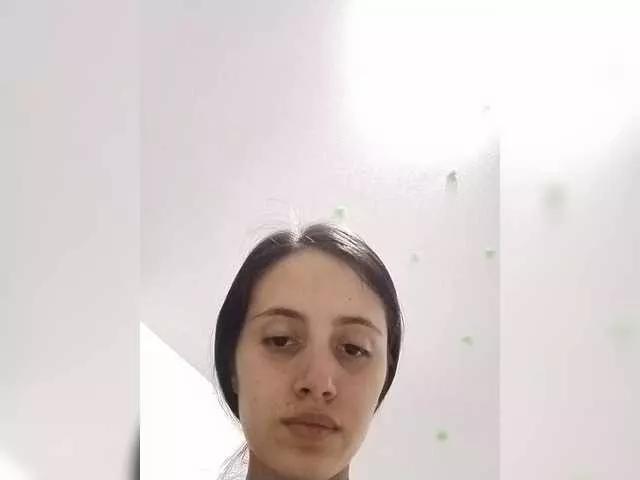Alliss-1 on BongaCams 