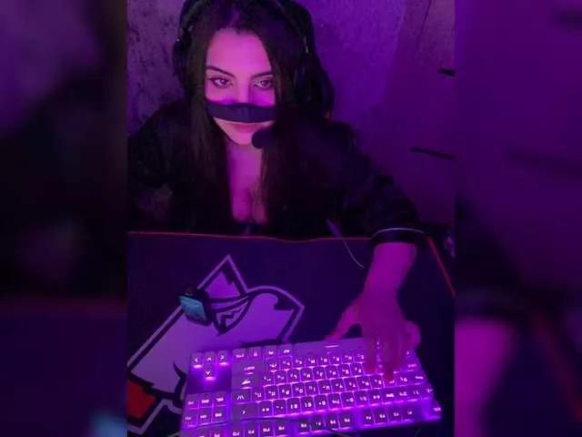 aloeloea on BongaCams 