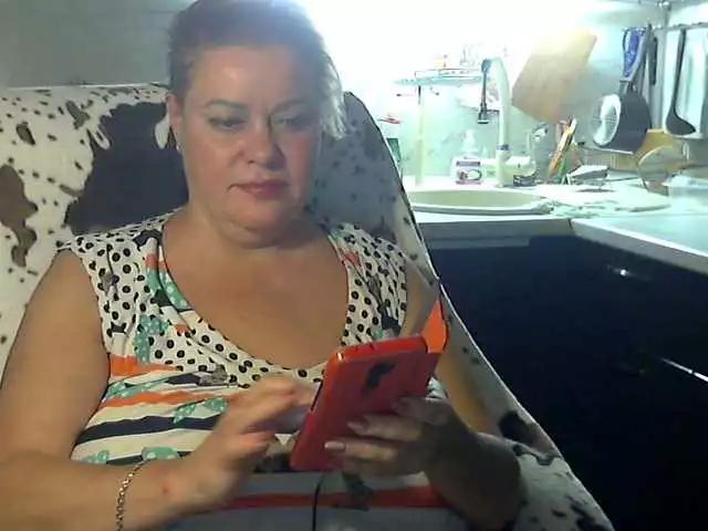 AlyaBest777 on BongaCams 