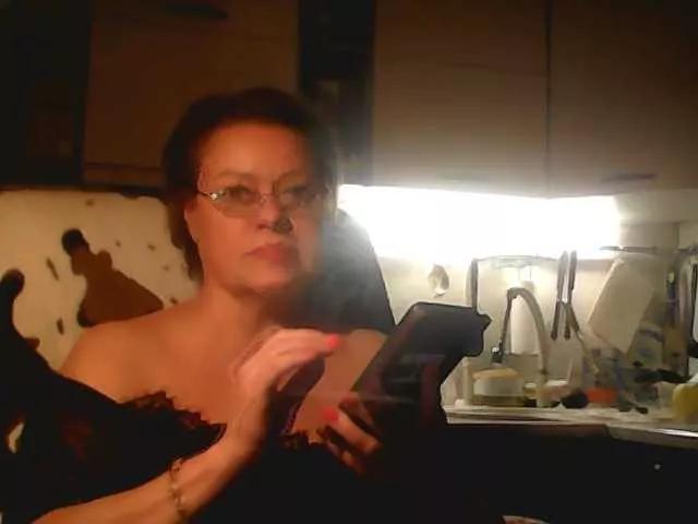 AlyaBest777 on BongaCams 