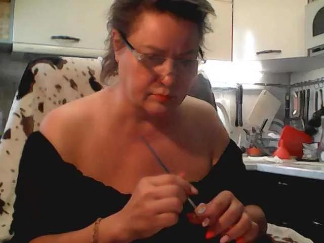 AlyaBest777 on BongaCams 