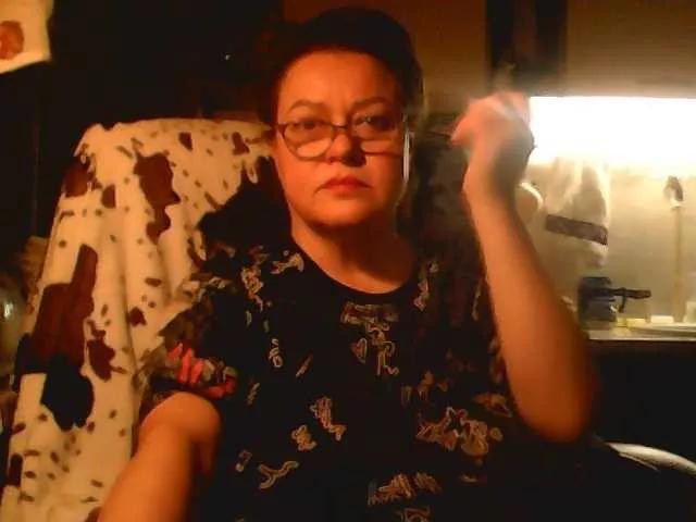 AlyaBest777 on BongaCams 