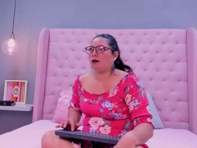 AmberValentine on BongaCams 
