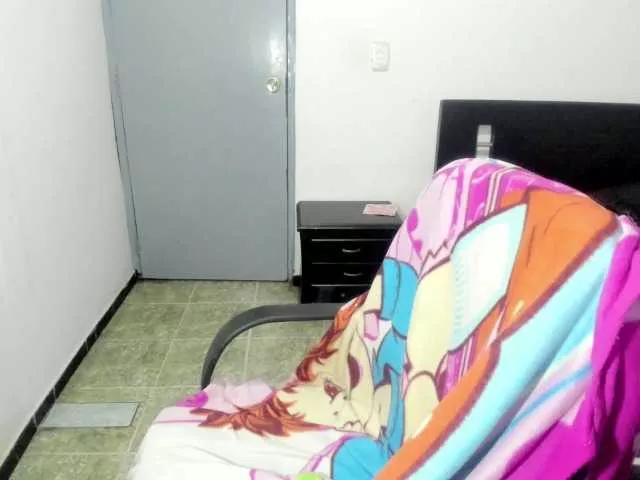 Ameli-12 on BongaCams 