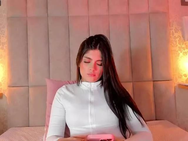 amy-saenz on BongaCams