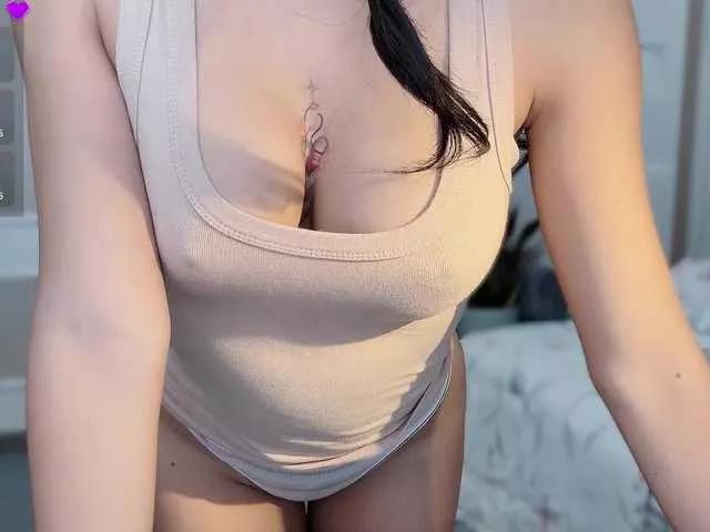 AnaPatrica on BongaCams 