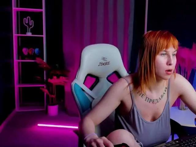 AngelaRoy on BongaCams 