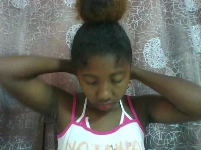 Annah21 on BongaCams 