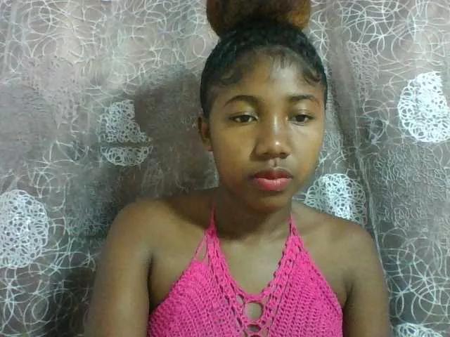 Annah21 on BongaCams 