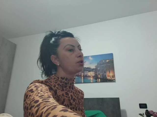 Offline annawow69 on BongaCams