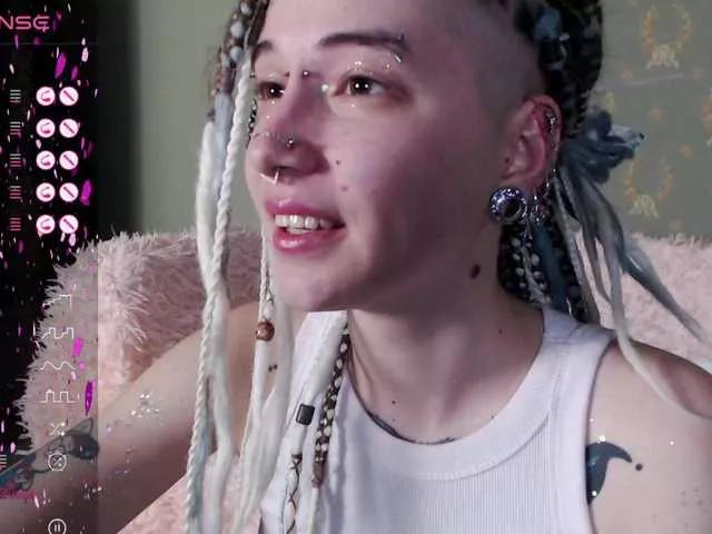 Anuskatz on BongaCams 