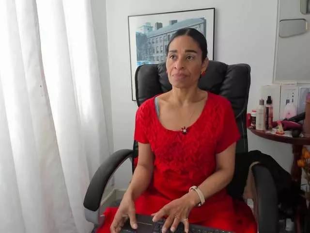Aries-Mature on BongaCams 