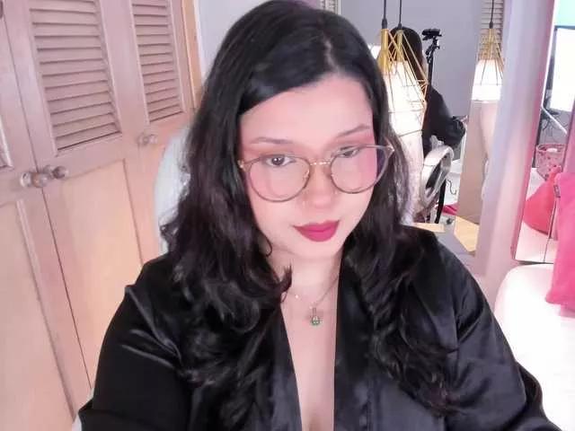 ArticaBelle on BongaCams 