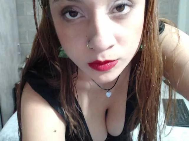 ashley-baker19 on BongaCams 