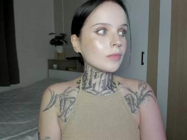 ATOMICKETCHUP on BongaCams 