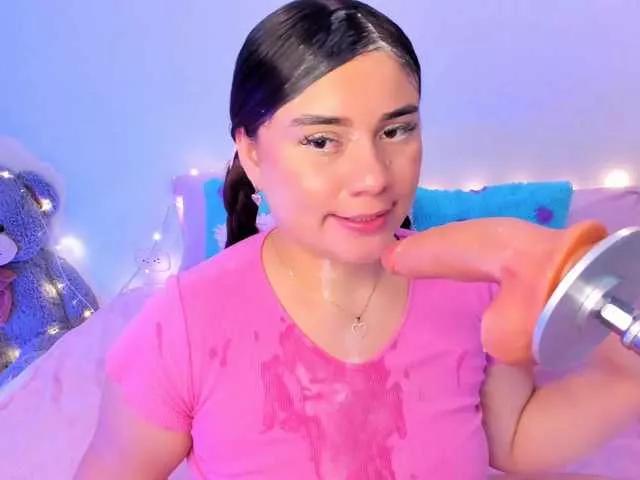 Belacurvyx on BongaCams 