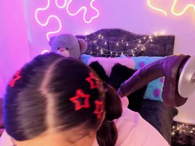 Belacurvyx on BongaCams 