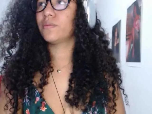 Bellacrespa on BongaCams 