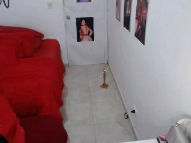 Bellacrespa on BongaCams 