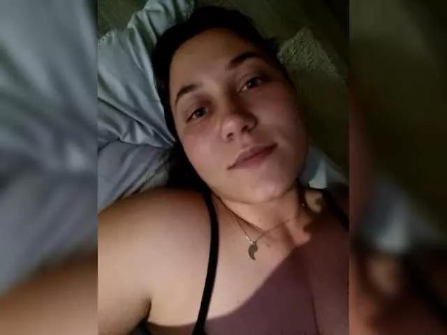 Belle-Eliza on BongaCams