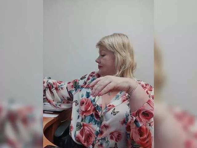 BESTija-1 on BongaCams 