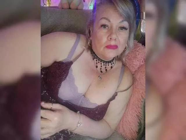 BESTija-1 on BongaCams 