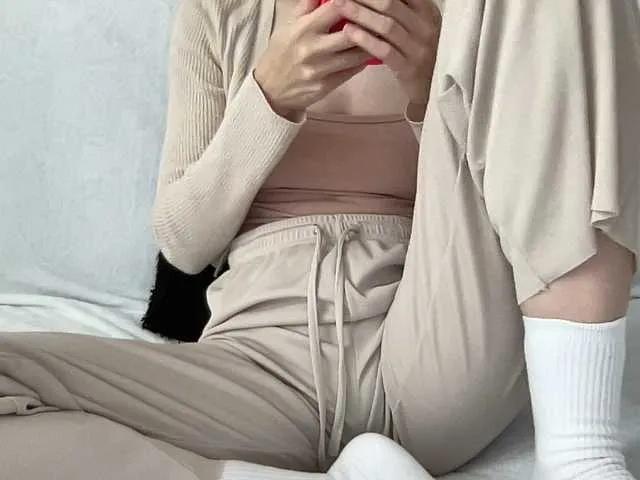 BestyBoobs from BongaCams