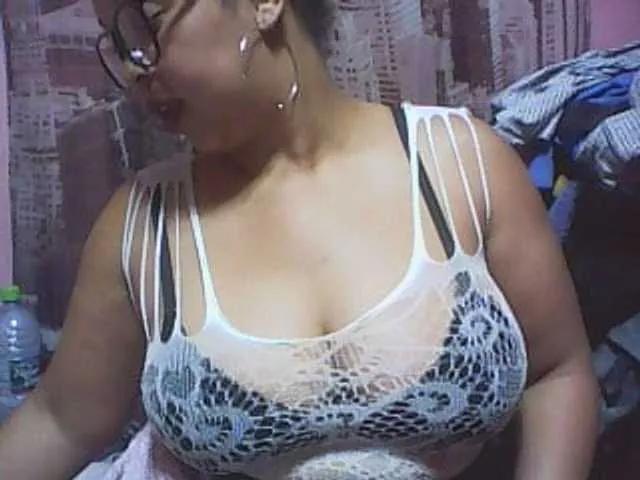 big-asssexy on BongaCams 