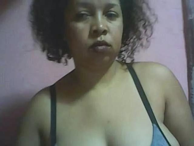 big-asssexy on BongaCams 