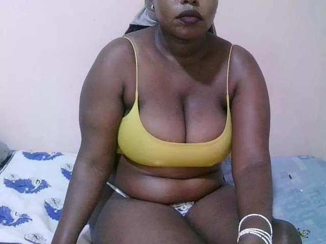 bigass-choco on BongaCams 