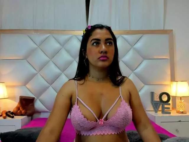 brittany069 on BongaCams 