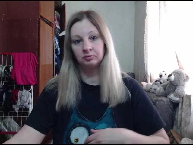 BustyBlondy on BongaCams 