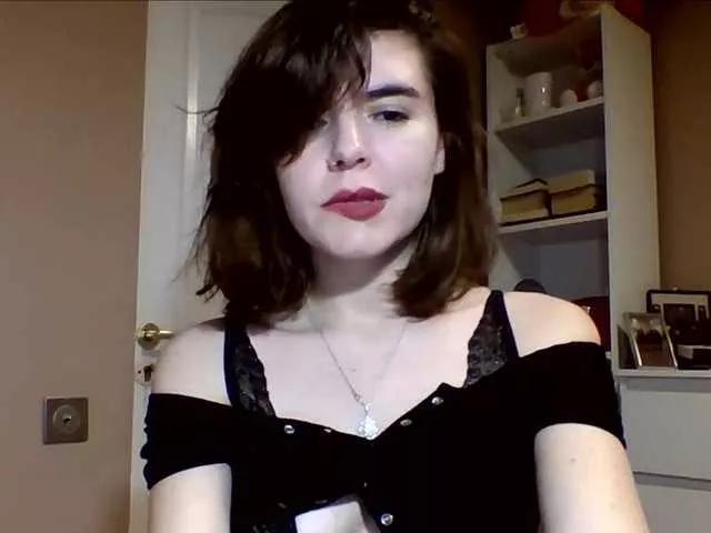 camLuna on BongaCams 