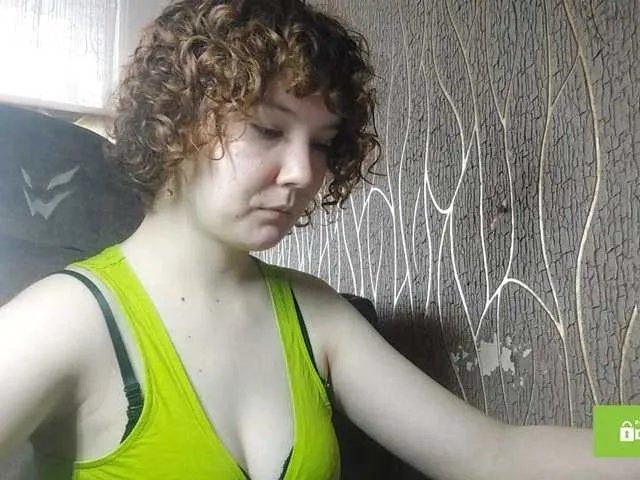 CandyChollett from BongaCams