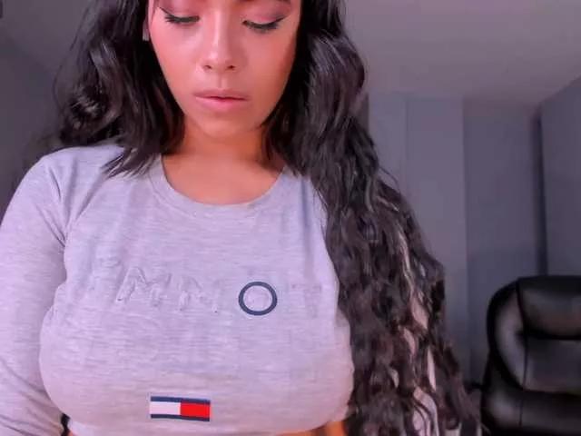 CarlaSmith on BongaCams 