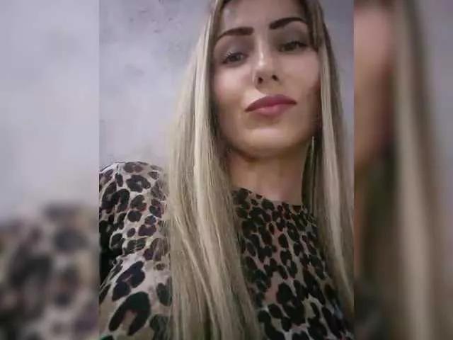 Offline Cassssablanca on BongaCams