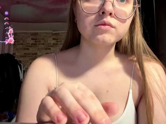 Watch BongaCams's CelinaMacguire CelinaMacguire from BongaCams