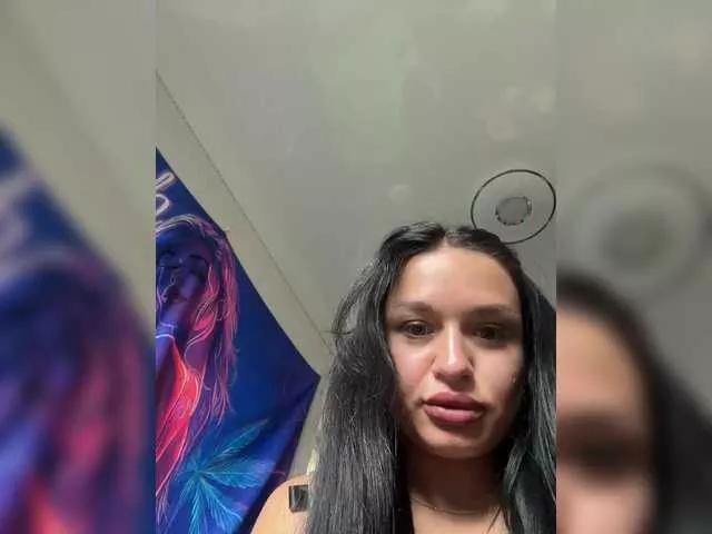 CharlieXEva on BongaCams 