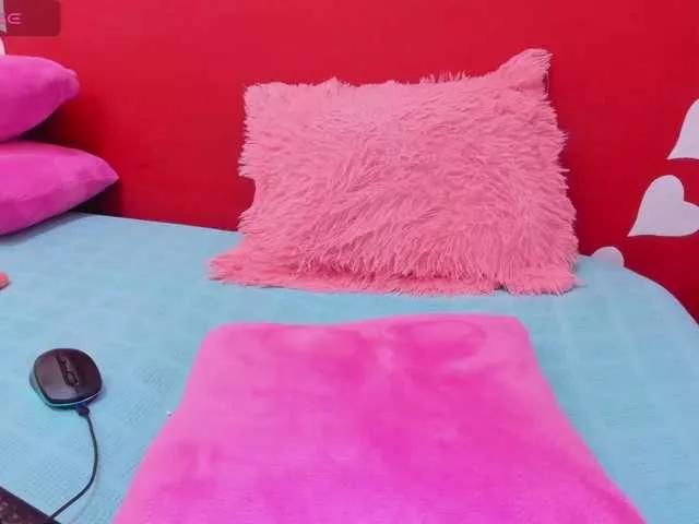 charlotte-111 on BongaCams 