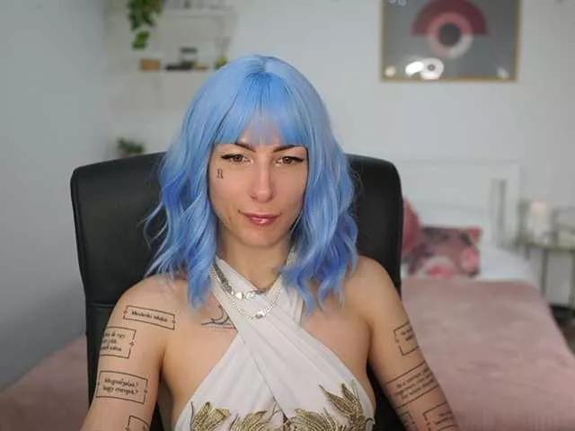 CherryDesire on BongaCams 